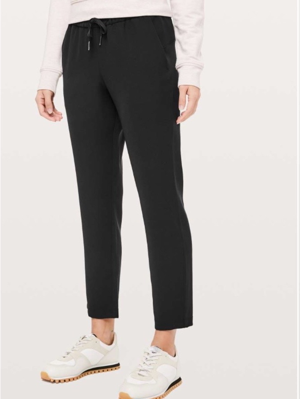 Lululemon On The Fly Straight Let Pants Woven Black Size 6 Travel Pants